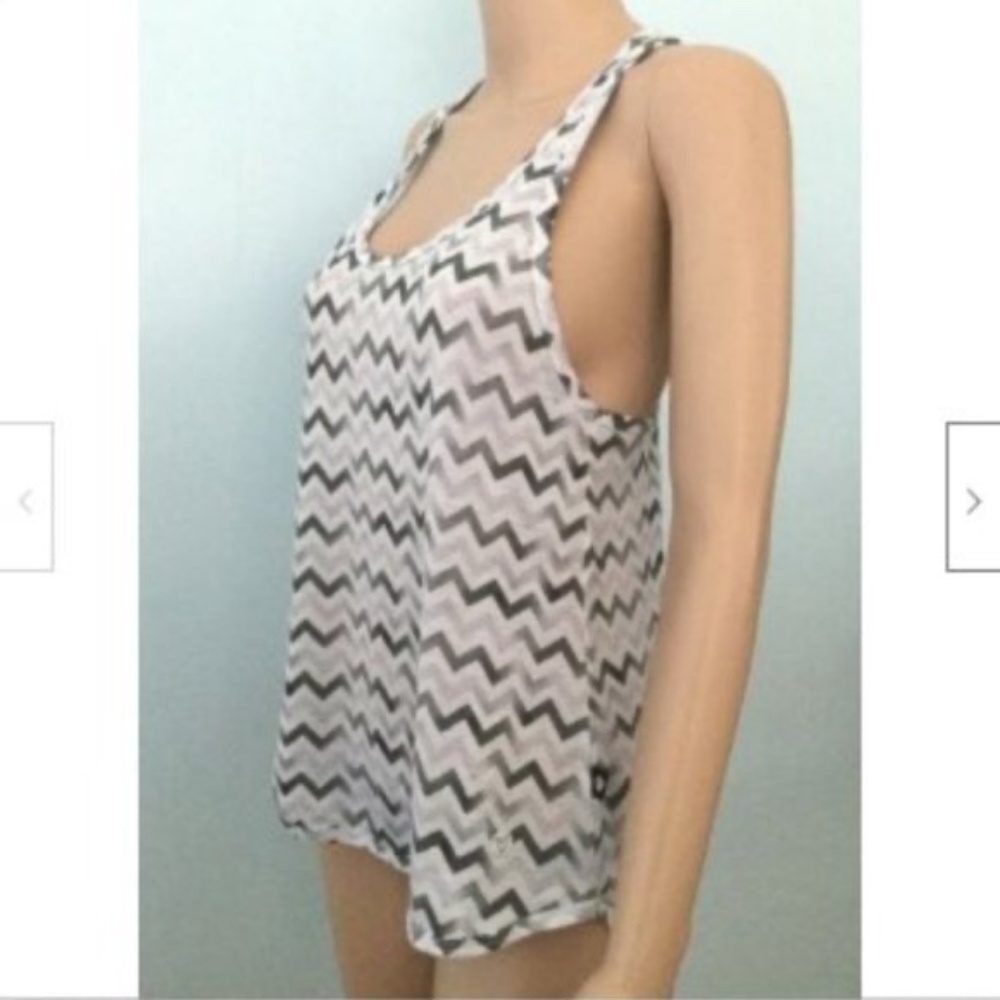 ☀️ 3 For $20 ☀️ Womens Body Chevron Print Racerback Tank Top Gym S